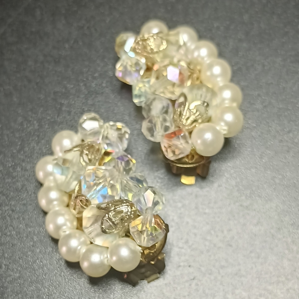 Vintage Pearl & Aurora Borealis Crystals Silver Tone Clip On Earrings "Nice!"